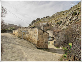 Mendoreja, aldea de Quesada situada junto a un barranco en el río Tíscar